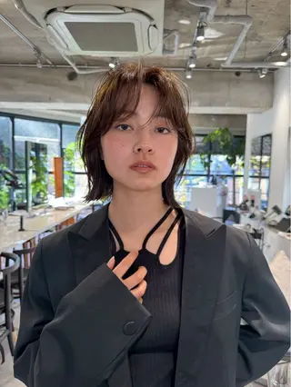 ショート misaki/ボブ /レイヤー/本町のヘアスタイル