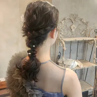 ヘアアレンジ セミロング 田井中 悠紀のヘアスタイル