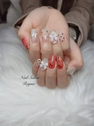 ネイル 佐藤 帆乃香のネイルデザイン