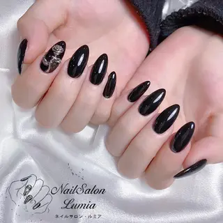 ネイル ネイルサロン ルミア Lumia 店長のネイルデザイン