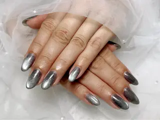 ネイル ERFOLG　GINZA横浜駅店所属・ERFOLG横浜店 石橋しのぶのネイルデザイン