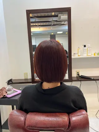 ショート 吉岡 なみのヘアスタイル