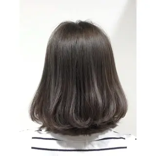 ミディアム カラー KIZU 髪質改善 怪談を語る美容師のヘアスタイル