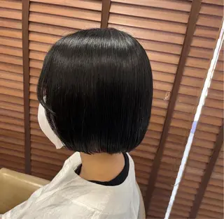 ミディアム 中村 由布紀のヘアスタイル