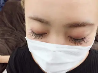 マツエク・マツパ 🩵盛れる韓国ヘア 🩵うるつやカラーのヘアスタイル