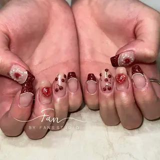 ネイル 🌻FAN'S STUDIO池袋🌻のネイルデザイン