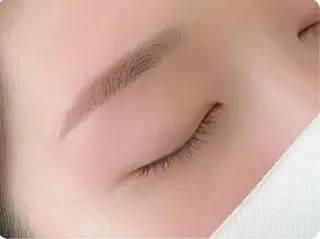 アイブロウ クルミ ⟡.·のマツエク・マツパデザイン