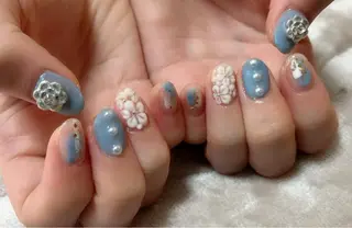 ネイル t. yoshizawaのネイルデザイン