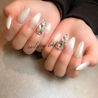 ネイル nailstudio ′ecole所属・nailstudio ′ecoleのネイルデザイン