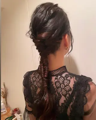 セミロング ヘアアレンジ T Ayaのヘアスタイル