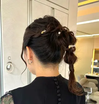 ミディアム Iris by artina 武蔵小杉店【イリス バイ アルティナ】所属・🎼レイヤー/顔周り カット/nene♬のヘアスタイル