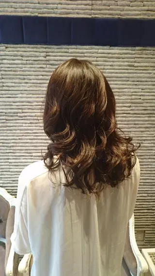 セミロング カラー ヘアアレンジ 嶋田 ゆきのヘアスタイル