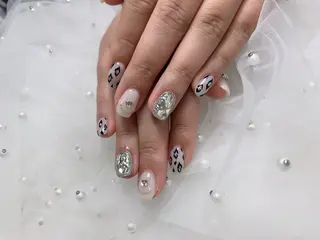 ネイル Miouミオン ネイルサロンのネイルデザイン