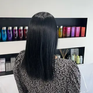 ミディアム カラー ななみ.⋆𝜗𝜚 艶カラー/まつパのヘアスタイル