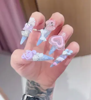 ネイル 🎀Lilla💎 Nail Salonのネイルデザイン