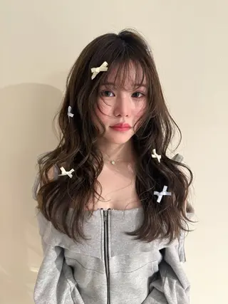 セミロング カラー 峯本 つばめのヘアスタイル
