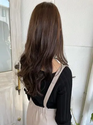 ロング ヘアーズゲート東岸和田店所属・黒川 智子のヘアスタイル
