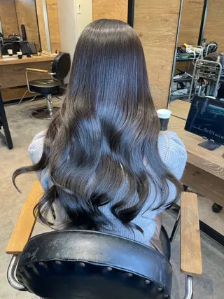 ロング 髪質改善✨ 林 健信のヘアスタイル