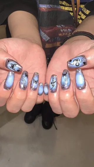 ネイル 👽個性派ネイル🎀 komachiのヘアスタイル