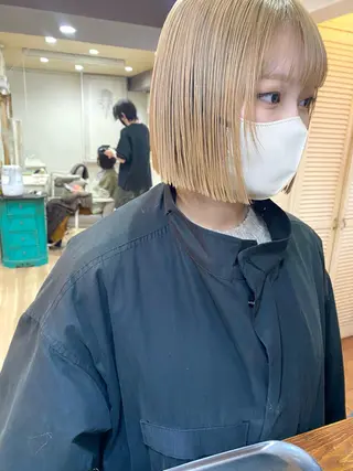 ショート カラー パーマ ヘアアレンジ ZEEN所属・東田 恋のヘアスタイル