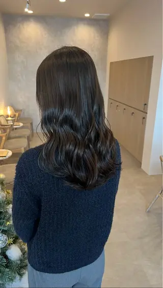 ロング カラー 山下 稚葉 艶髪/透明感カラーのヘアスタイル