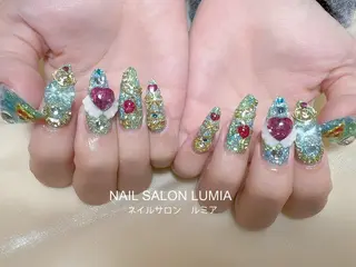 ネイル ネイルサロン ルミア Lumia 店長のネイルデザイン