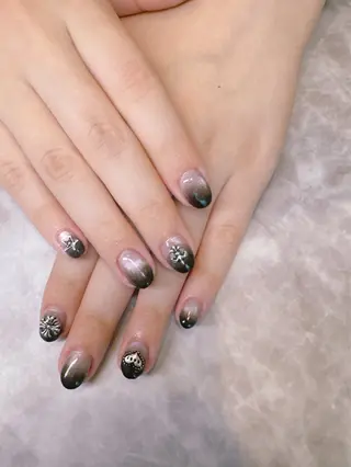 ネイル olim nailspaceのネイルデザイン