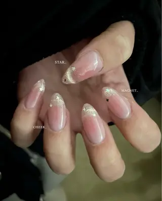 ネイル MINAMI໒꒱ Y2K、韓国ガーリーのネイルデザイン