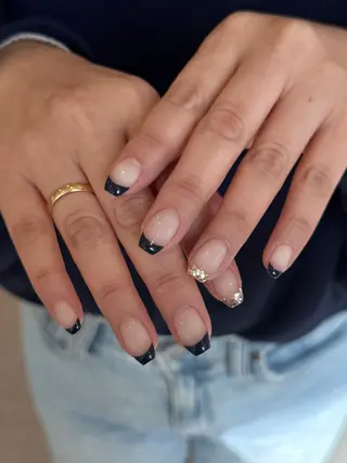 ネイル vive所属・市野瀬 凪紗のネイルデザイン