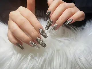 ネイル INF ネイルサロンのネイルデザイン