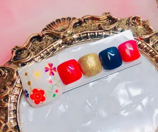 ネイル CROWN プライベートサロンのネイルデザイン