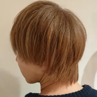 メンズ ブリーチ/ヘアケア/ 艶髪/イギチハルのヘアスタイル