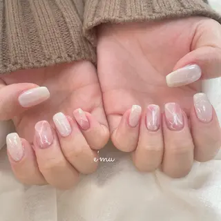 ネイル nail salon e'mu💐のネイルデザイン