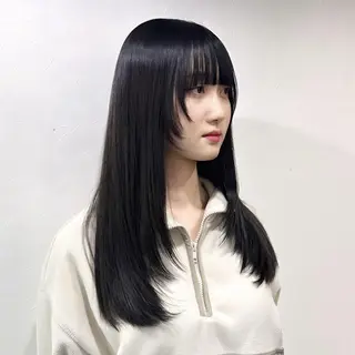 セミロング カラー 透明感カラー❄️要 半個室×マンツーマンのヘアスタイル
