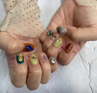 ネイル nailstudio eviz新宿店のネイルデザイン