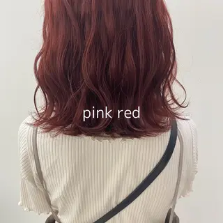 ミディアム カラー 古畑 愛美のヘアスタイル