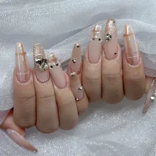 ネイル mimi 高石桃朱のネイルデザイン