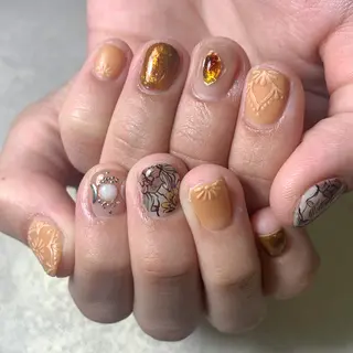 ネイル atelier　FIORITURA所属・FIORITURA aiのネイルデザイン