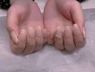 ヘアアレンジ ネイル リン リンのネイルデザイン