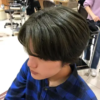 ショート カラー メンズ haconeco【ハコネコ】所属・小川 舜人のヘアスタイル