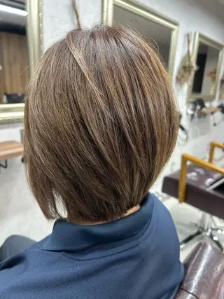 ショート カラー Lien 深井店のヘアスタイル