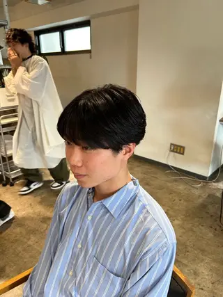 ショート パーマ メンズ become men's hair 名駅店所属・名駅/フェザーパーマ 韓国ヘア/森岡のヘアスタイル