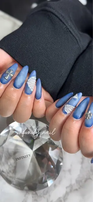 セミロング INFINITY所属・INFINITY nailのネイルデザイン