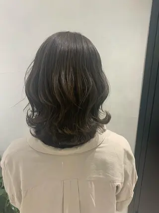 ミディアム 伊藤 優希のヘアスタイル