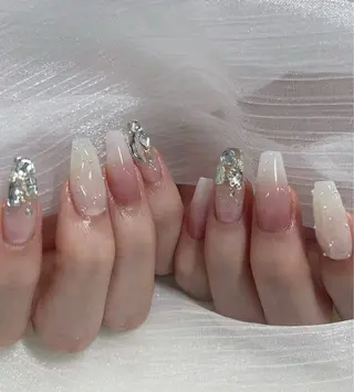ネイル FLY Nail Salonのネイルデザイン