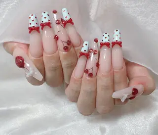 ネイル NIE MoMoのネイルデザイン