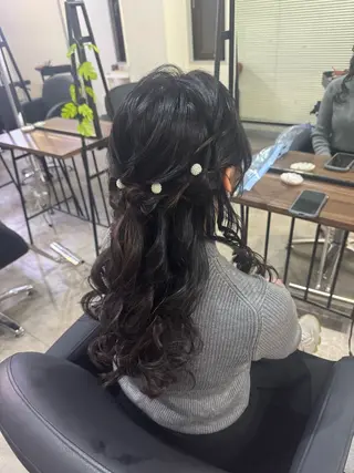 ロング ヘアアレンジ 猫ｯ毛さんヘア🐈 Misa【女性】のヘアスタイル