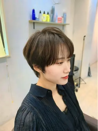 ショート カラー 前田 健太のヘアスタイル