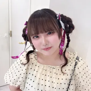 ロング ヘアアレンジ Ayu🍯/栄/ブリ ーチカラー/ヘアメのヘアスタイル