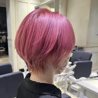 ショート カラー 💖ブリーチ/暖色 𝐘𝐮𝐢💖のヘアスタイル